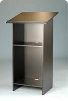 ATRIL PARA DISCURSOS